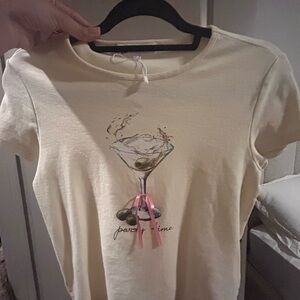 Women's butter yellow Graphic Tee